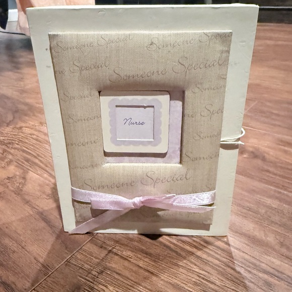 Nurse ornament in elegant box with saying - Picture 7 of 7